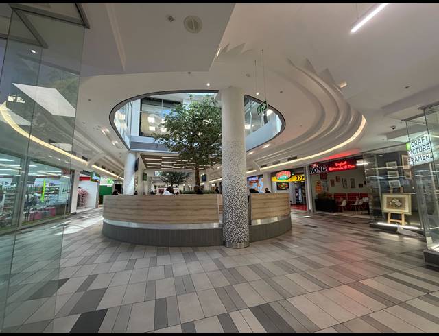 458M² BUILDING TO LET IN CLAREMONT
